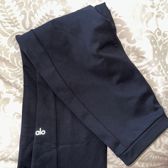 ALO Yoga Pants - ALO Flare Leggings (Black with zips on bottom)